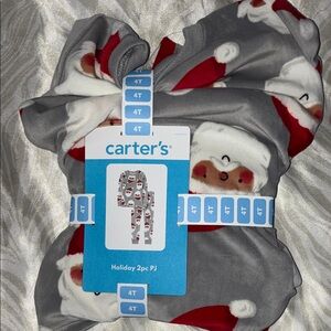 Carter's Santa Pajama Set NWT size 4T